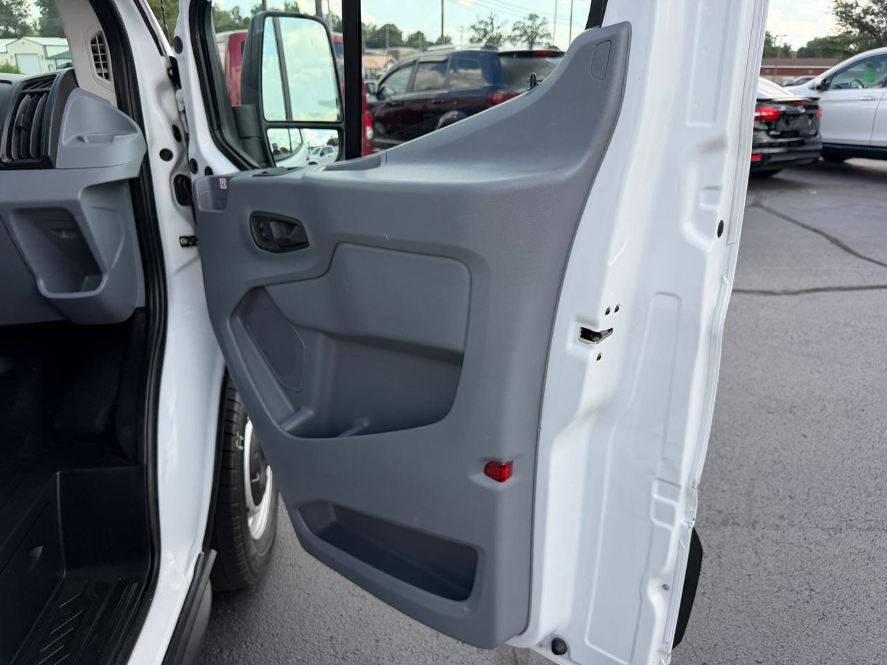 Ford Transit Van T-250 130" Low Rf 9000 GVWR Sliding RH Dr 2019
