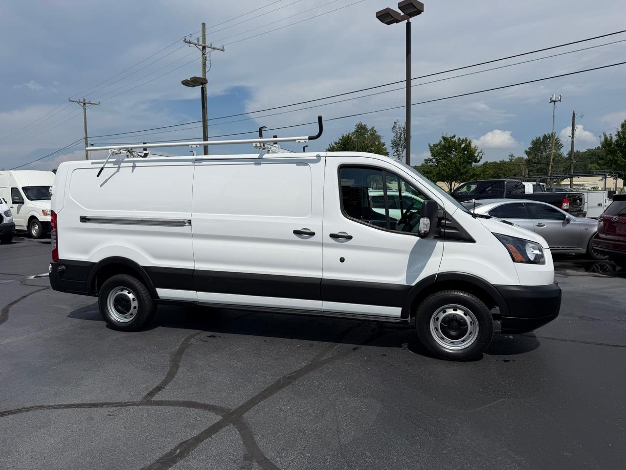 Ford Transit Van T-250 148" Low Rf 9000 GVWR Sliding RH Dr 2019