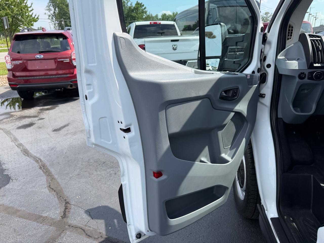 Ford Transit Van T-250 148" Low Rf 9000 GVWR Sliding RH Dr 2019