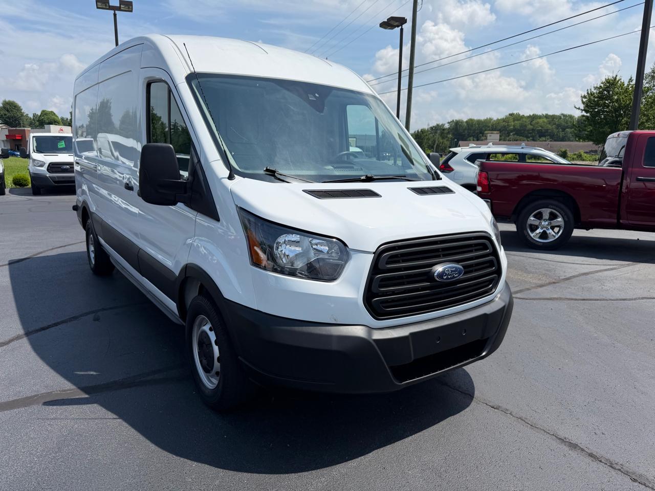 Ford Transit Van T-250 148" Med Rf 9000 GVWR Sliding RH Dr 2019