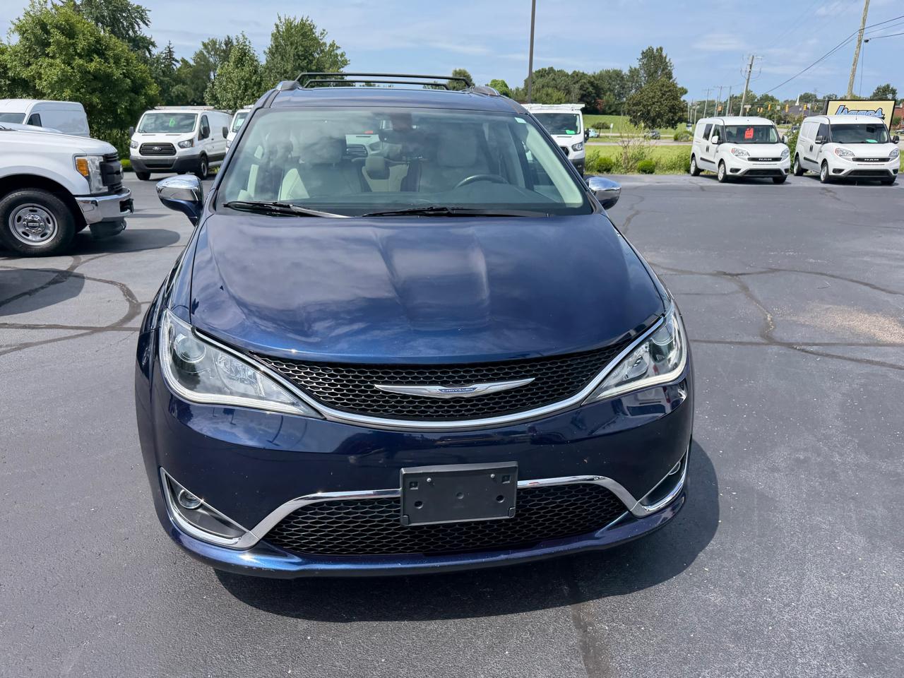 Chrysler Pacifica Limited FWD 2018