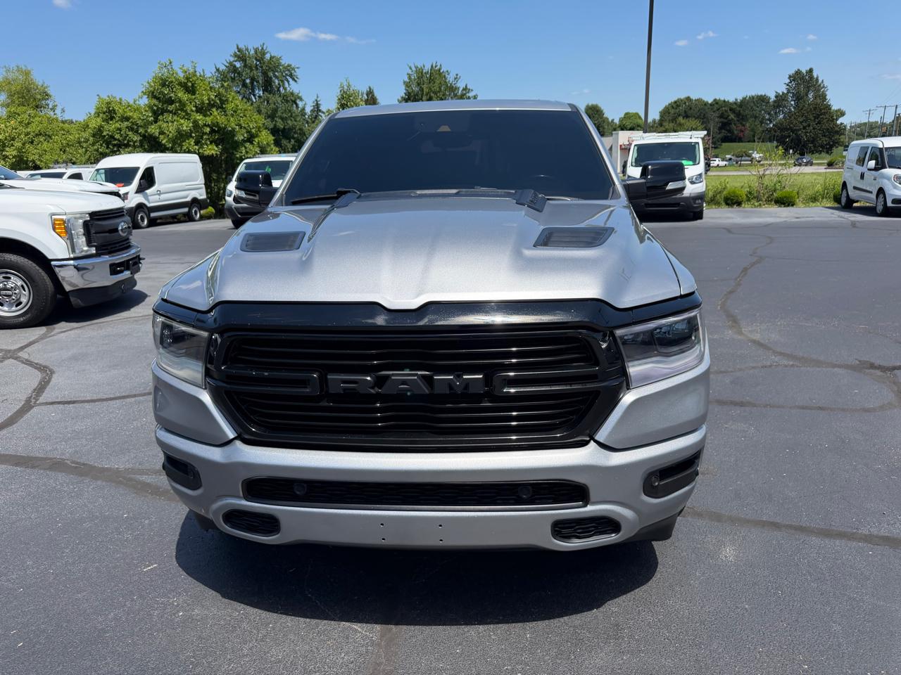 RAM 1500 Laramie 4x4 Crew Cab 5'7" Box 2022