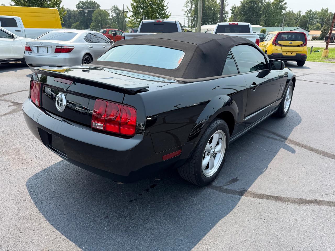 Ford Mustang 2dr Conv Premium 2007