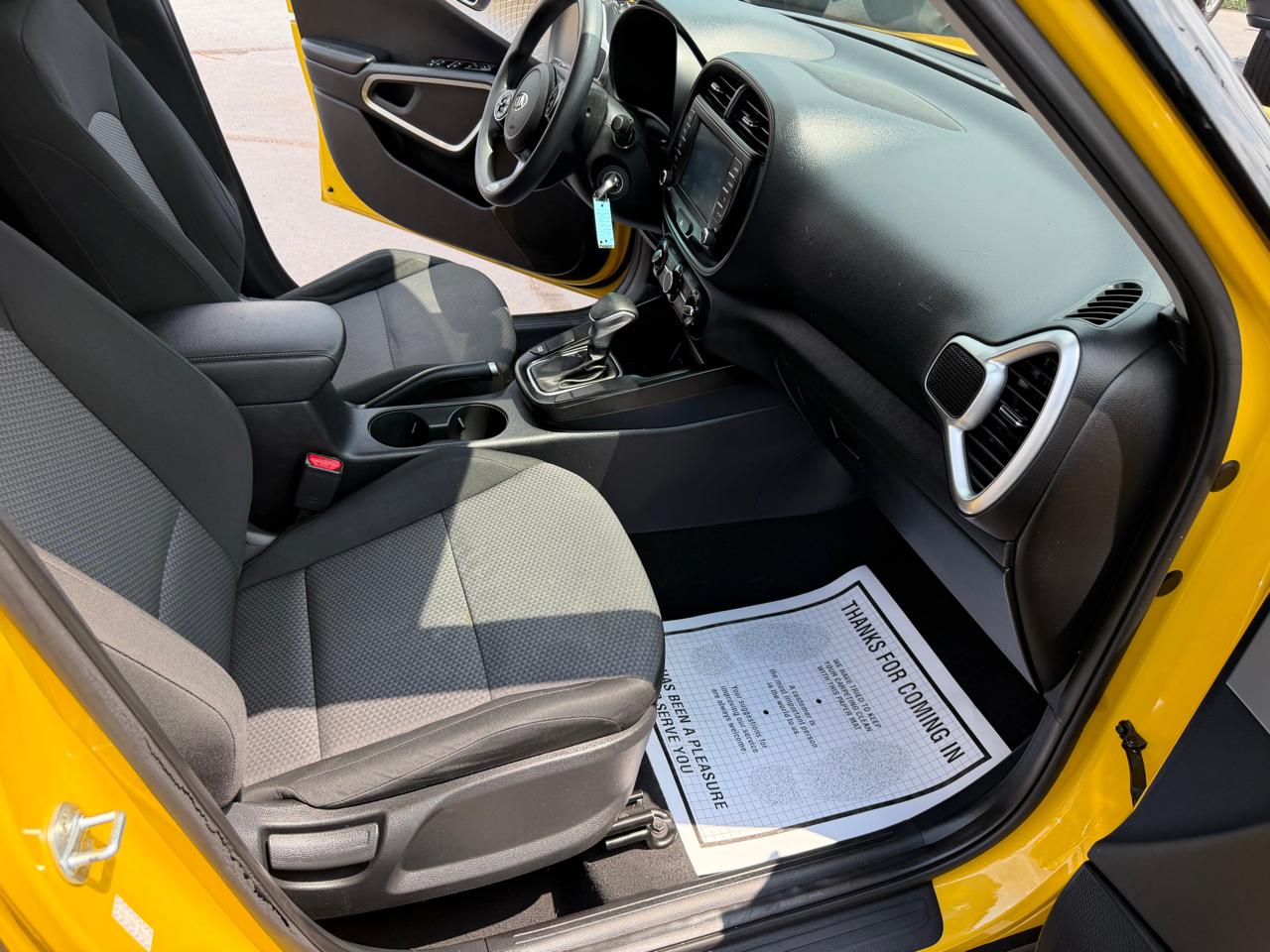 Kia Soul LX IVT 2020
