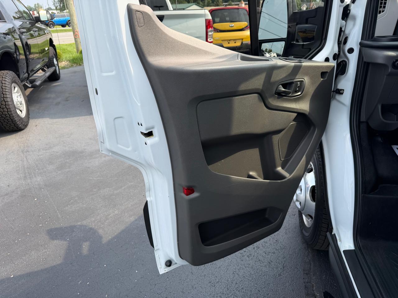 Ford Transit Cargo Van T-350 HD 148" EL Hi Rf 9950 GVWR DRW RWD 2021