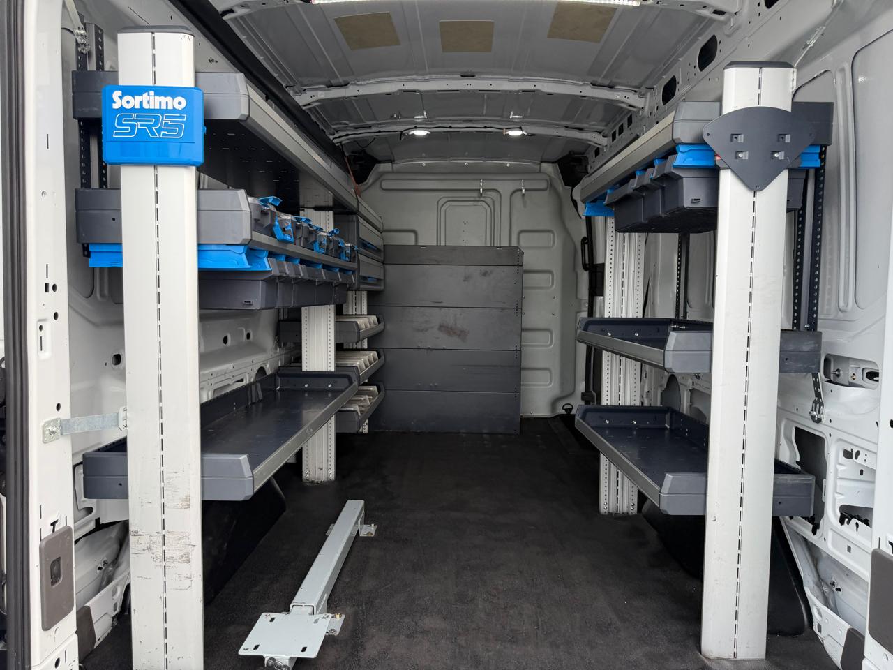 Ford Transit Cargo Van T-250 130" Med Rf 9070 GVWR RWD 2020