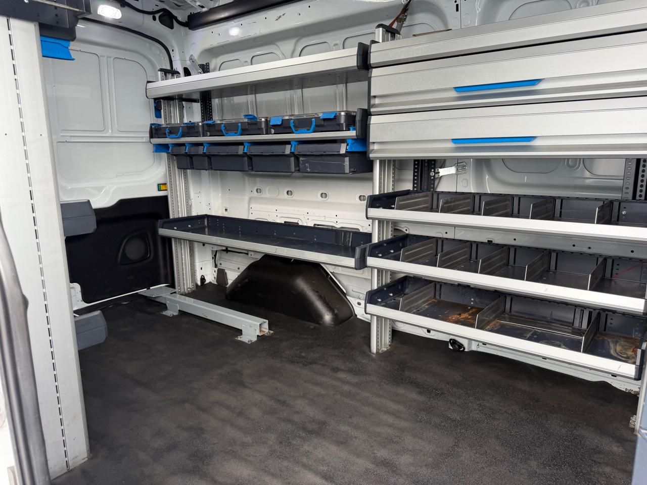 Ford Transit Cargo Van T-250 130" Med Rf 9070 GVWR RWD 2020