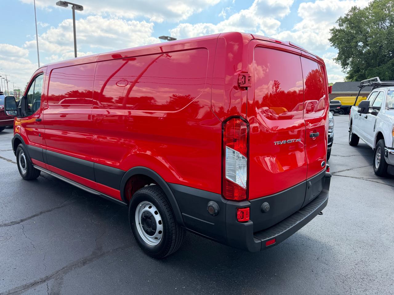 Ford Transit Cargo Van T-250 130" Low Rf 9070 GVWR RWD 2020
