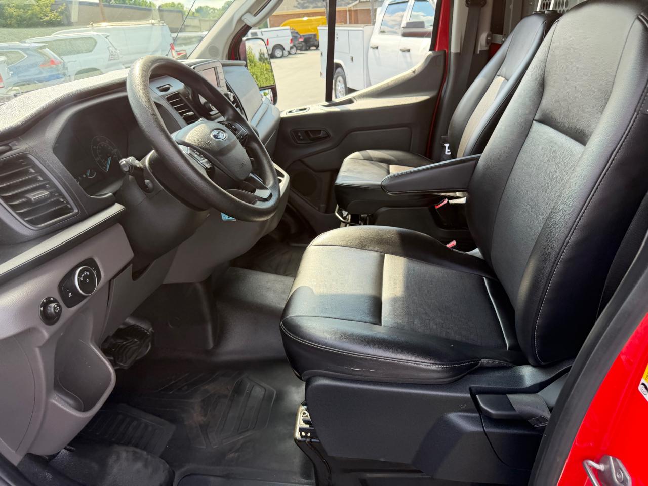 Ford Transit Cargo Van T-250 130" Low Rf 9070 GVWR RWD 2020