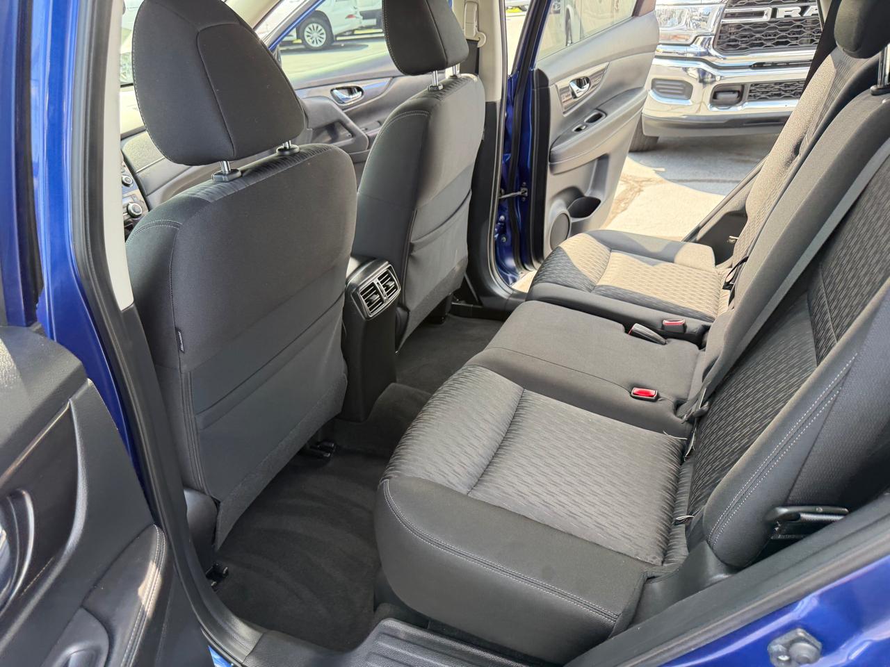 Nissan Rogue FWD SV 2018