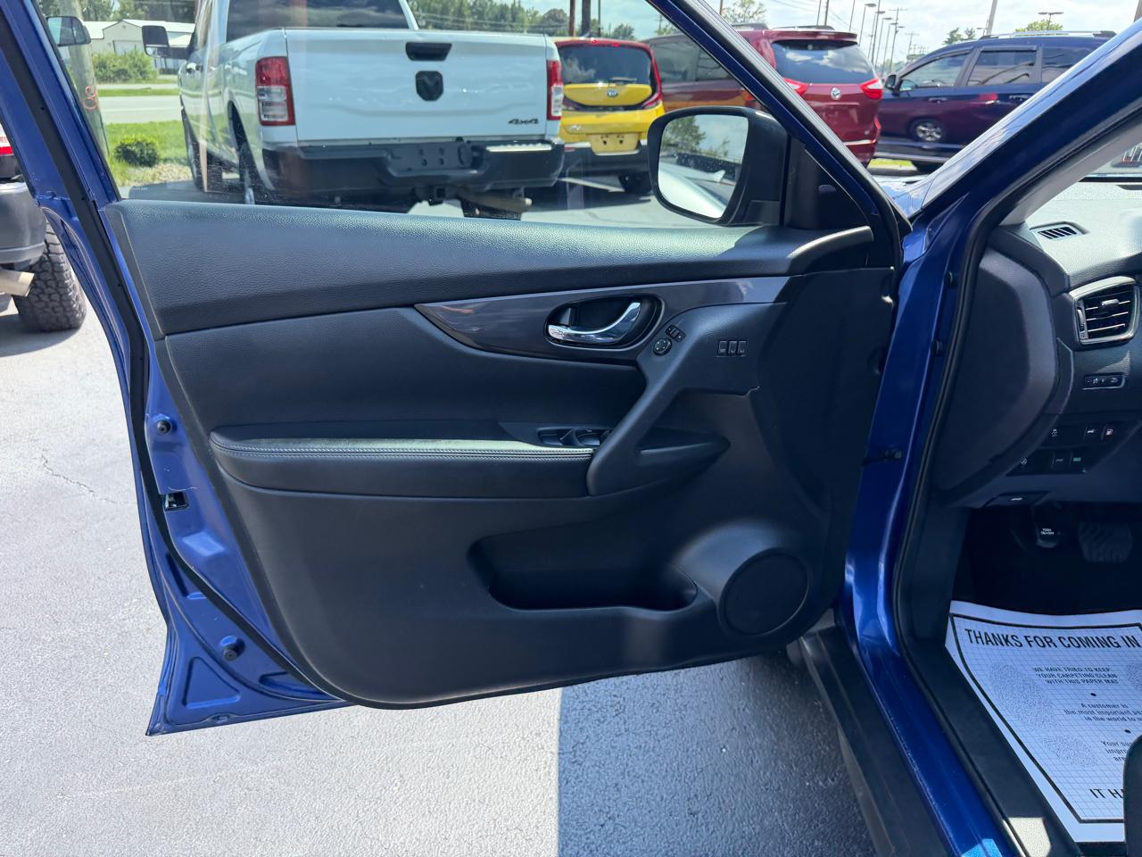 Nissan Rogue FWD SV 2018