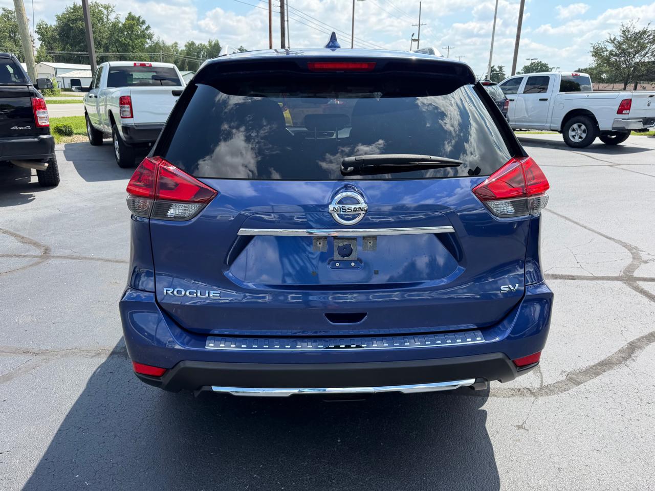 Nissan Rogue FWD SV 2018