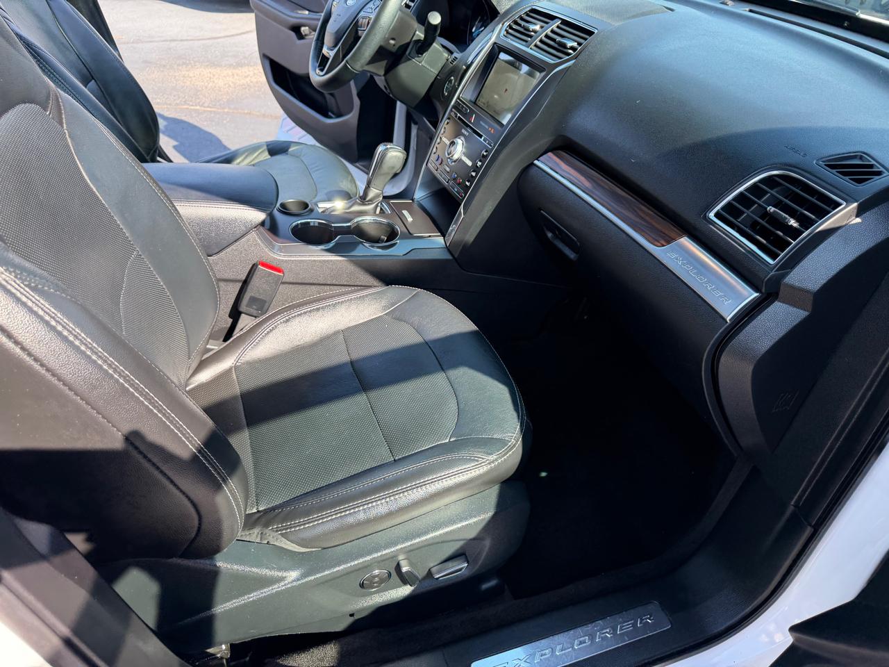 Ford Explorer Limited FWD 2018