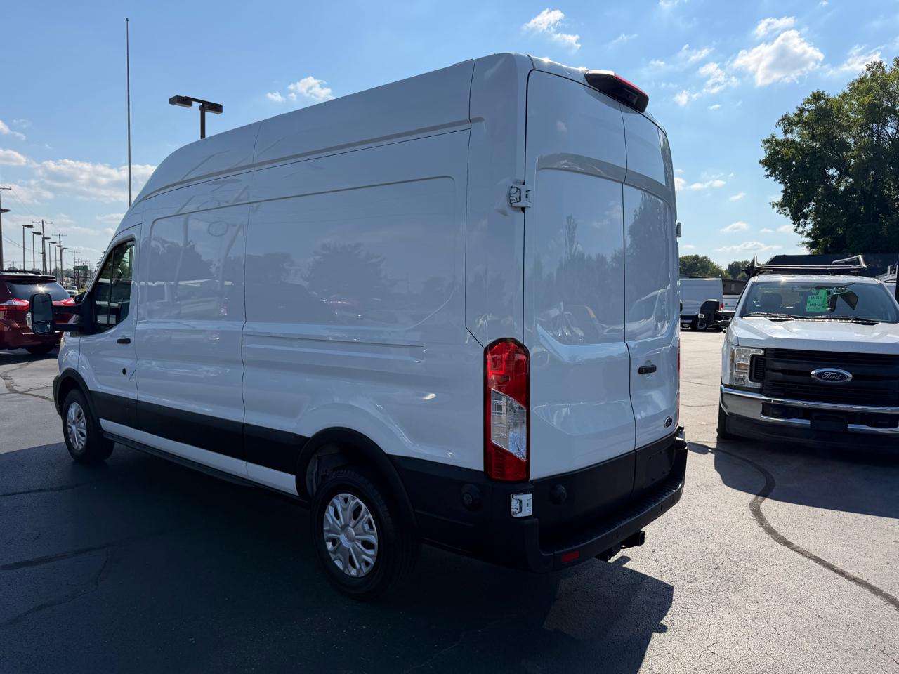 Ford Transit Cargo Van T-250 148" Hi Rf 9070 GVWR RWD 2021