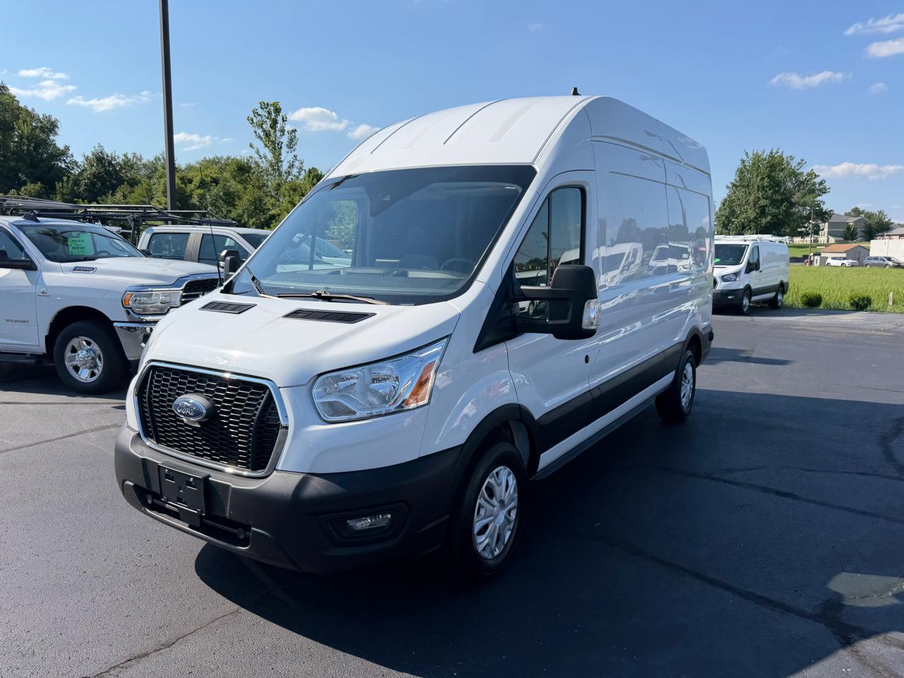Ford Transit Cargo Van T-250 148" Hi Rf 9070 GVWR RWD 2021