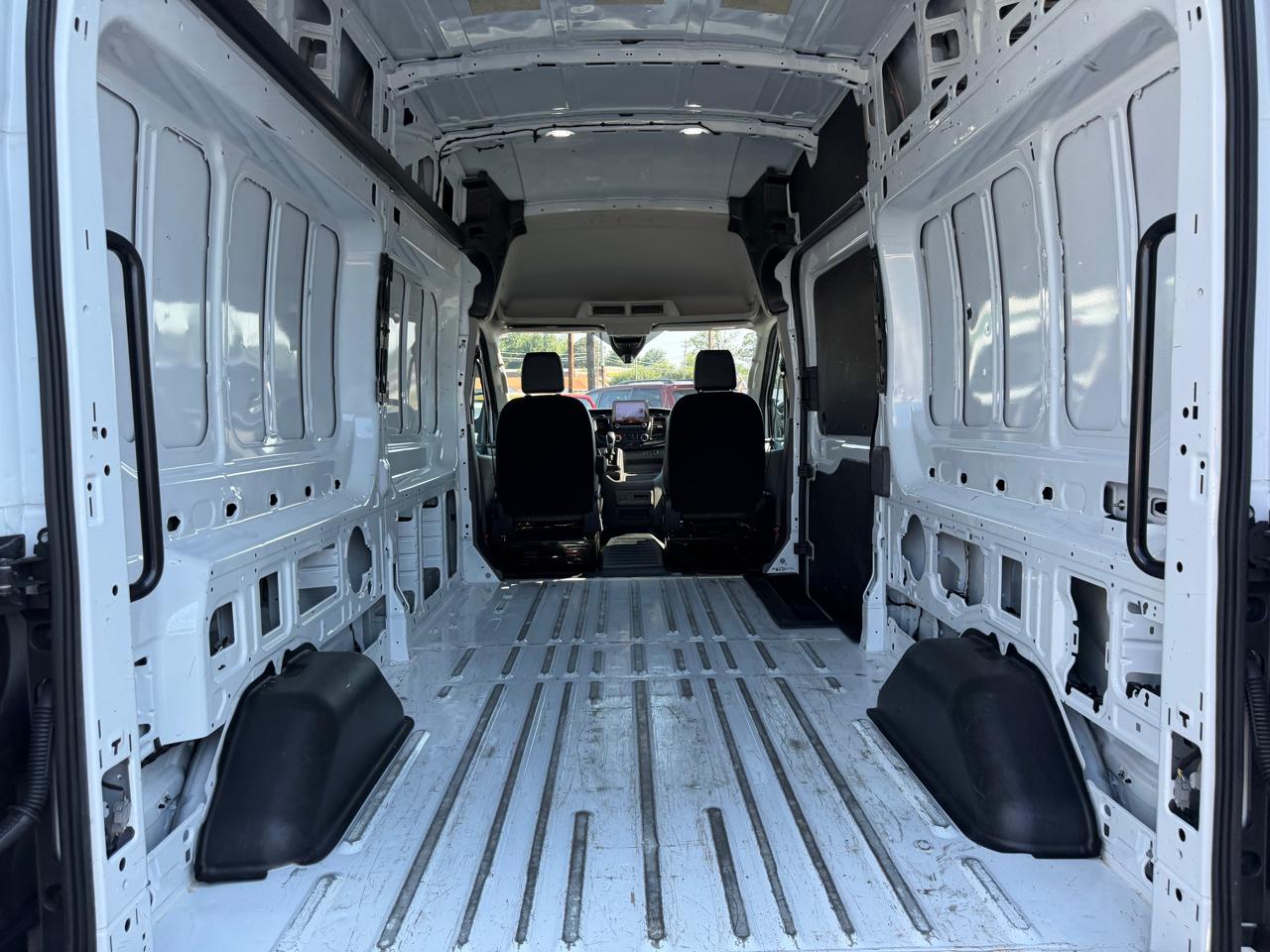 Ford Transit Cargo Van T-250 148" Hi Rf 9070 GVWR RWD 2021