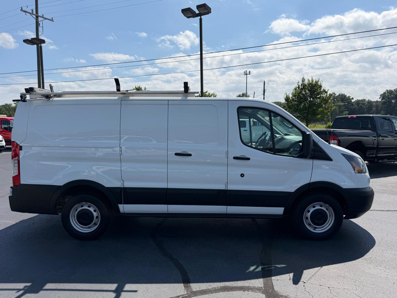Ford Transit Van T-150 130" Low Rf 8600 GVWR Swing-Out RH Dr 2019
