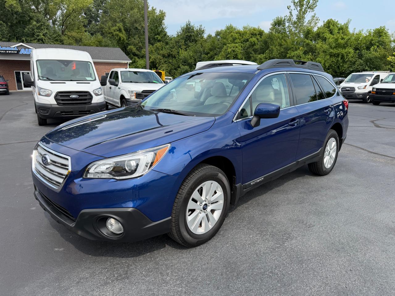 Subaru Outback 4dr Wgn 2.5i Premium 2016