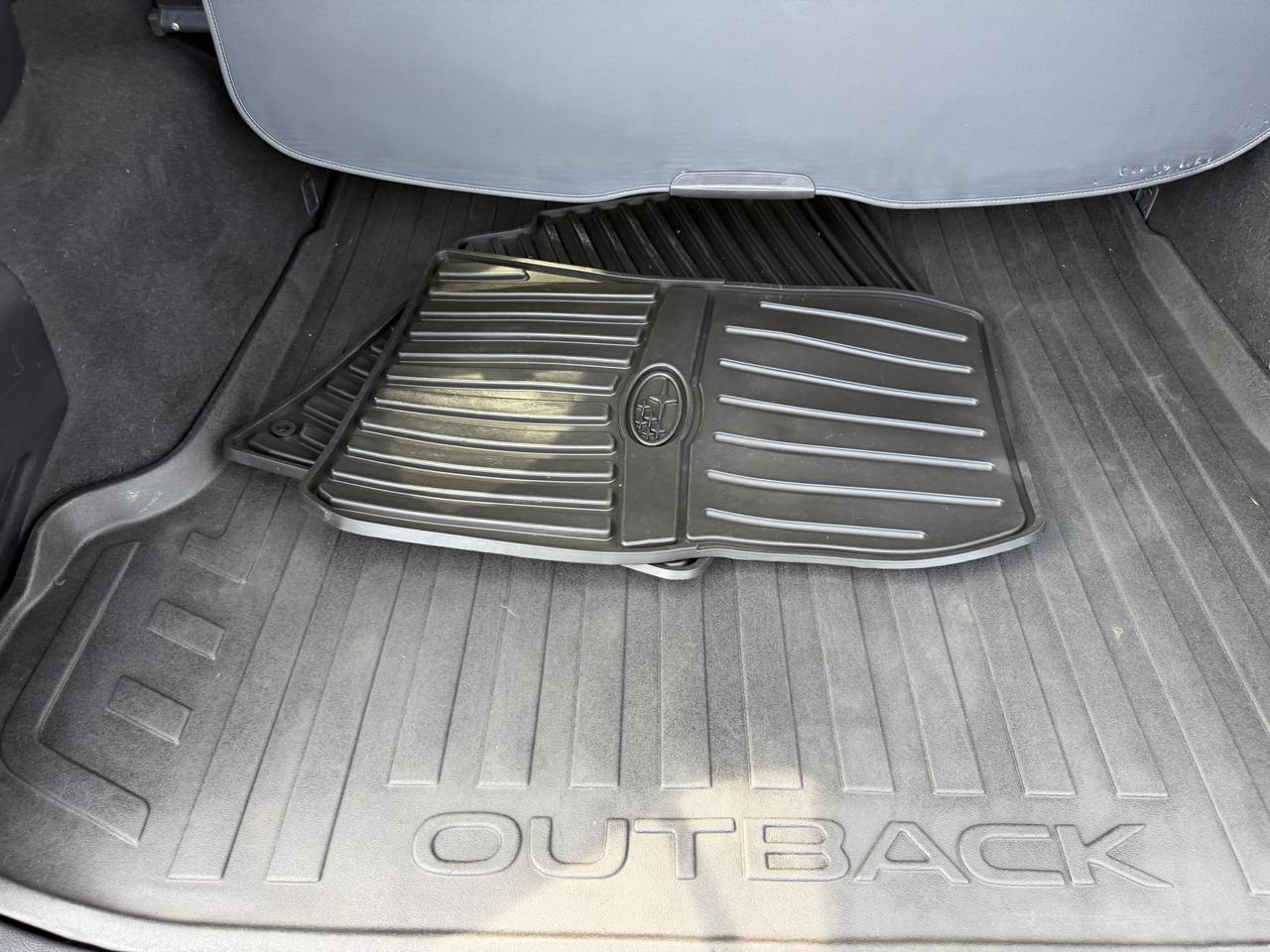 Subaru Outback 4dr Wgn 2.5i Premium 2016