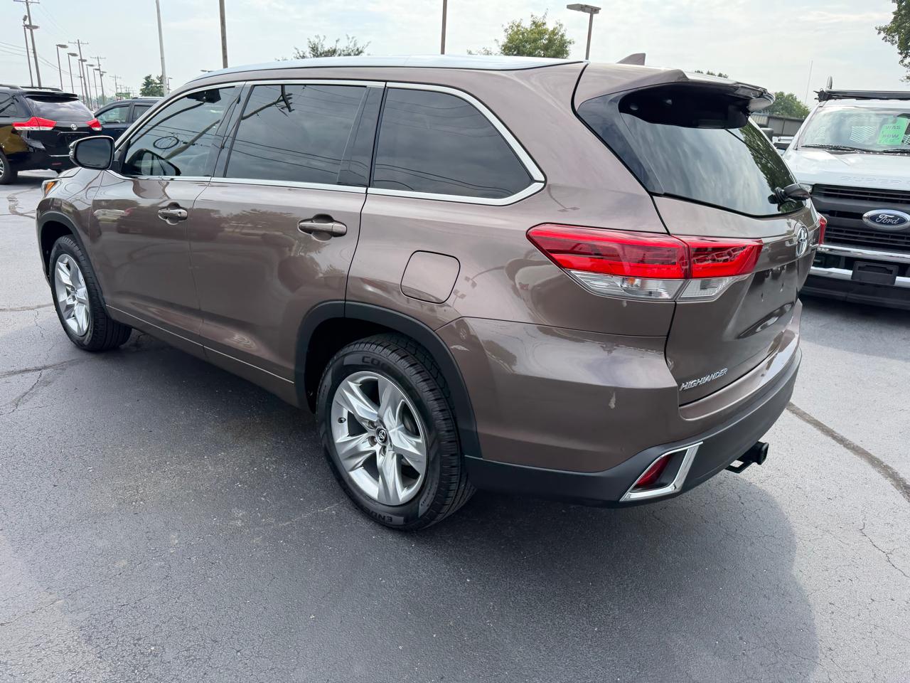 Toyota Highlander  2017