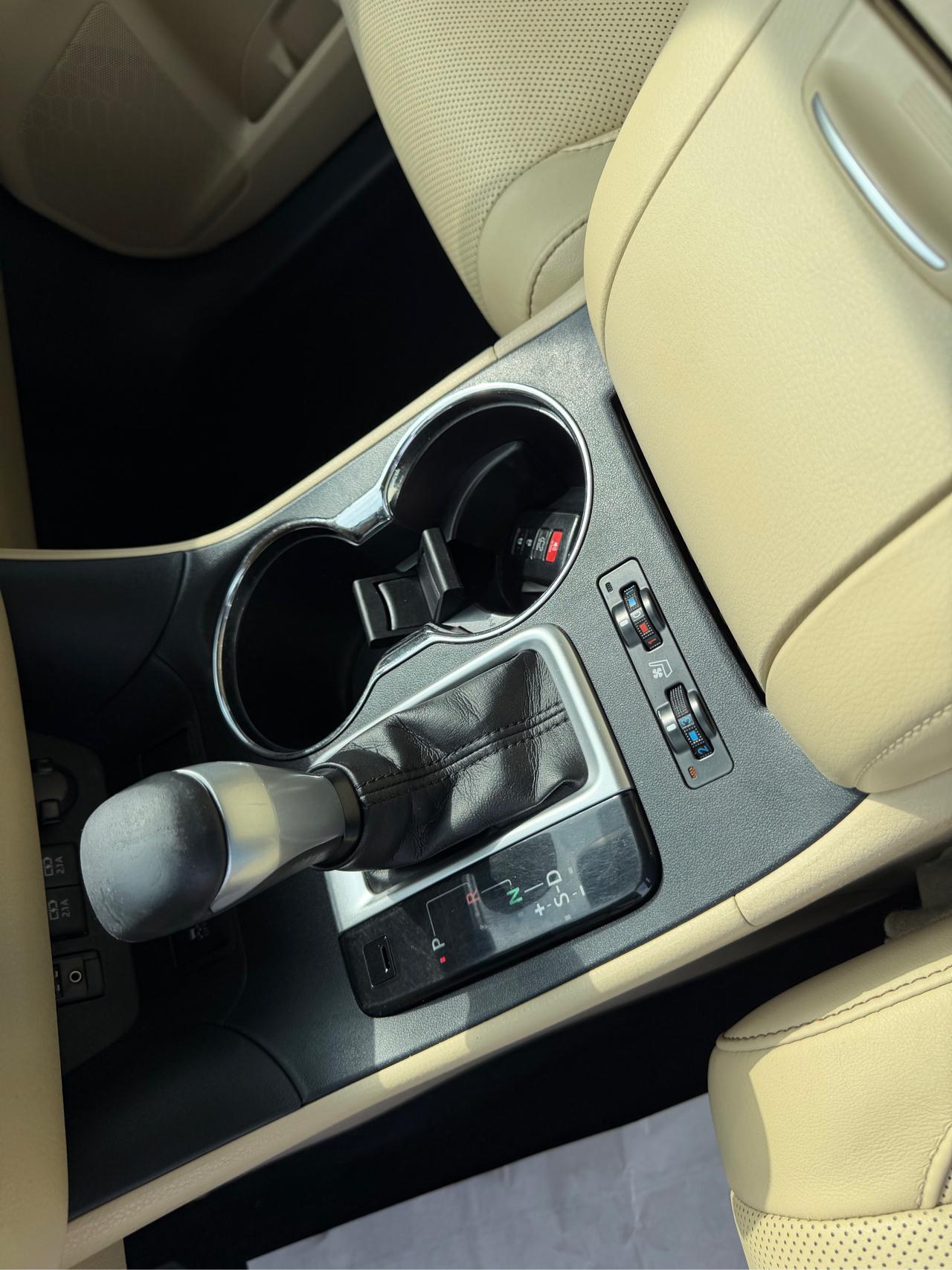 Toyota Highlander  2017