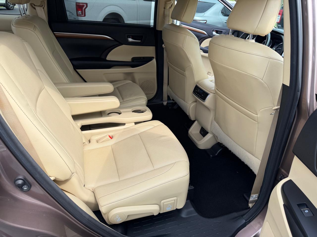 Toyota Highlander  2017