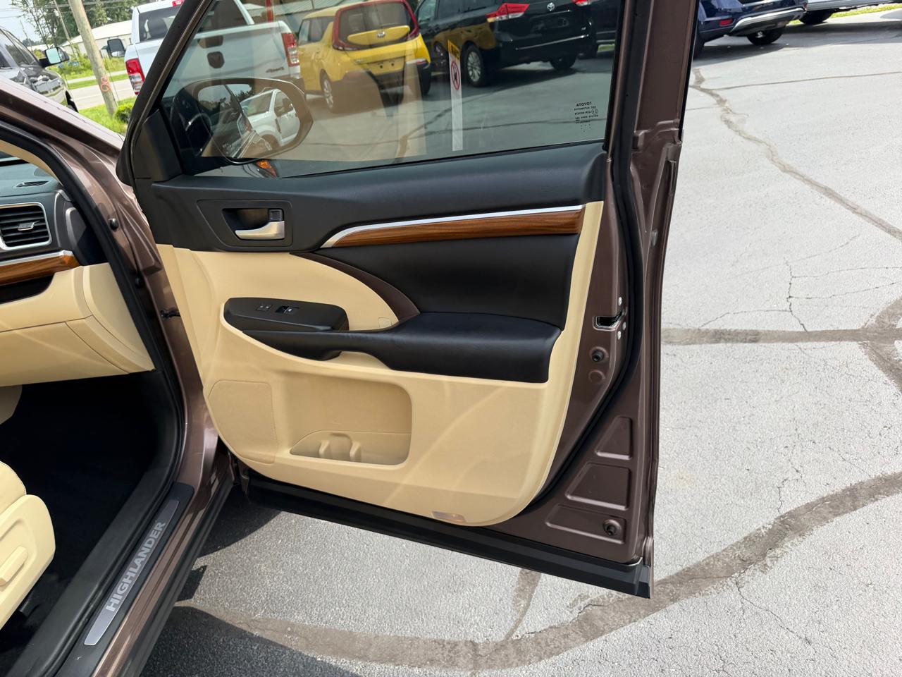 Toyota Highlander  2017