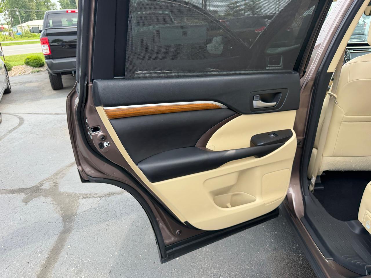 Toyota Highlander  2017