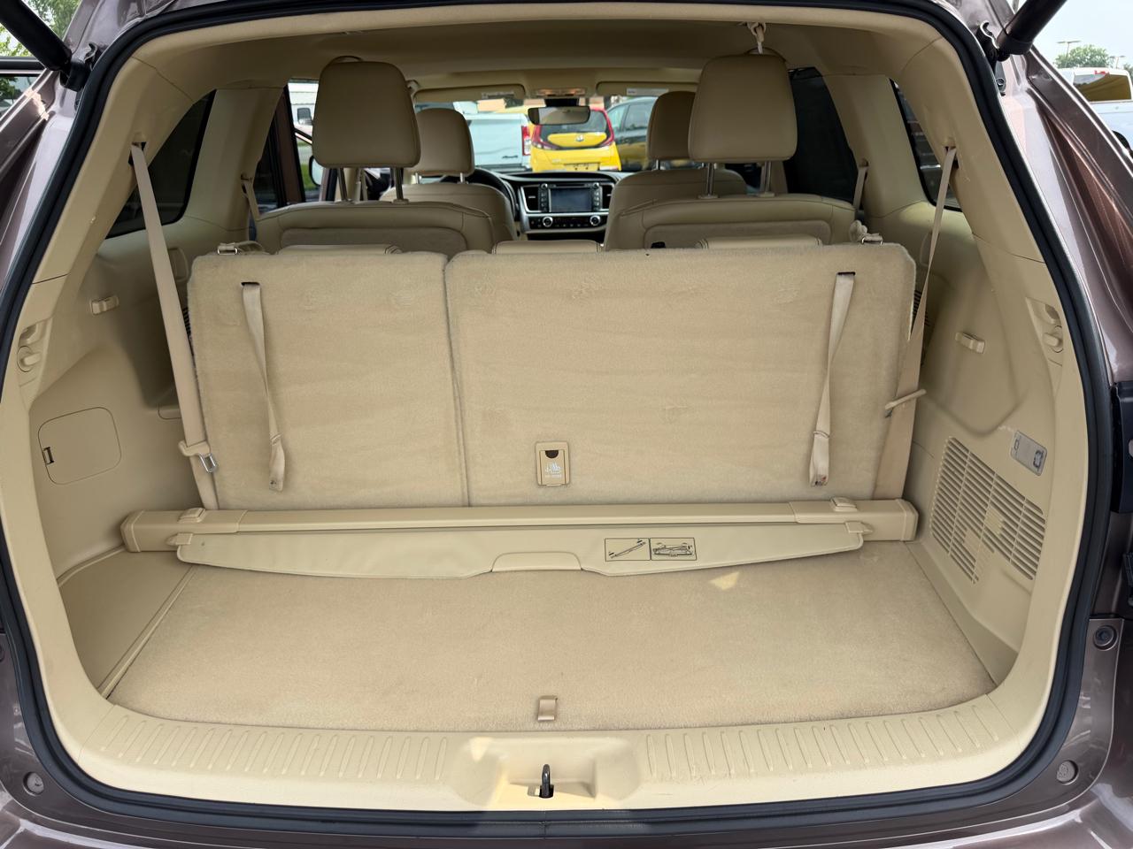 Toyota Highlander  2017