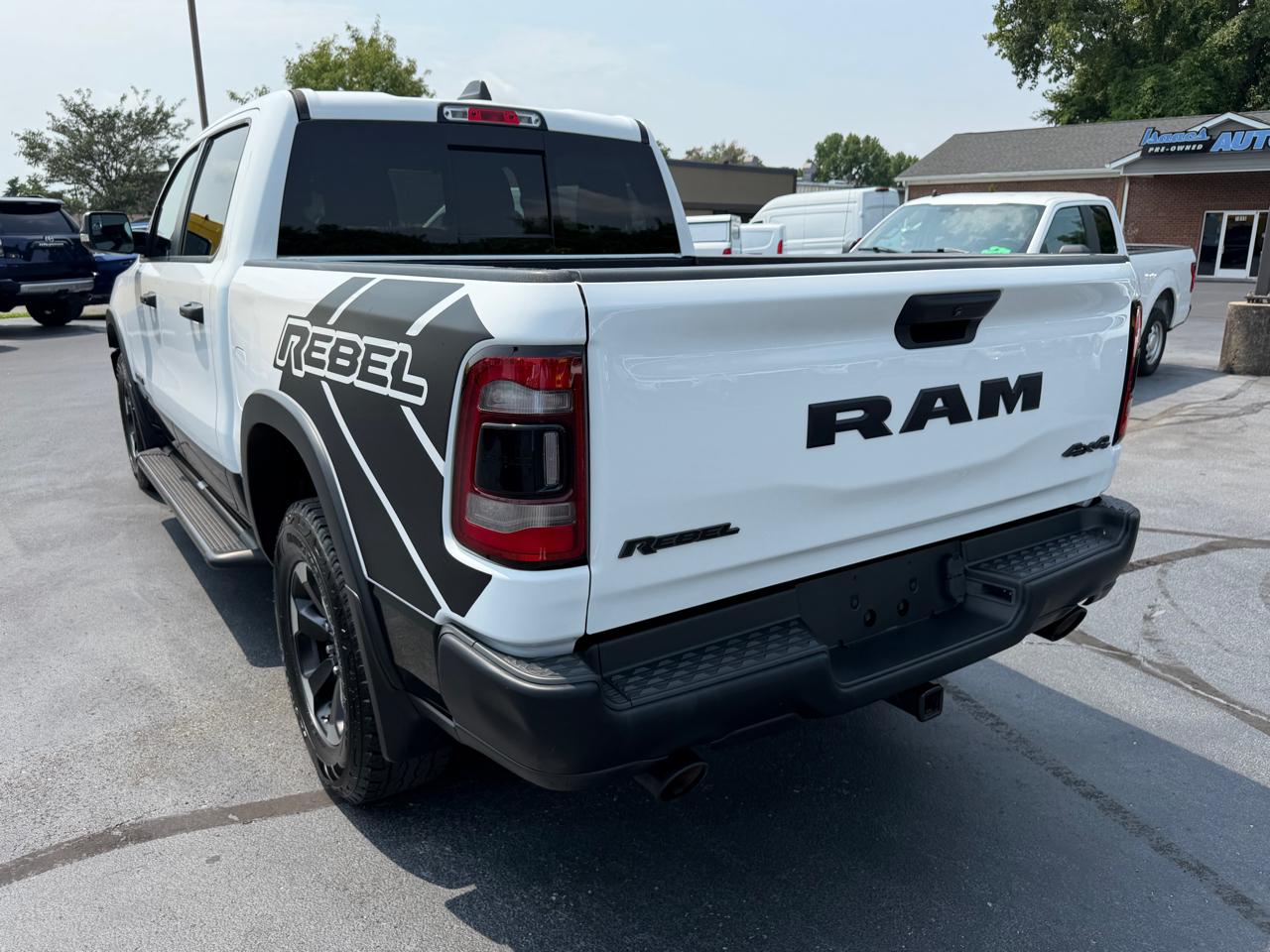 RAM 1500 Rebel 4x4 Crew Cab 5'7" Box 2021