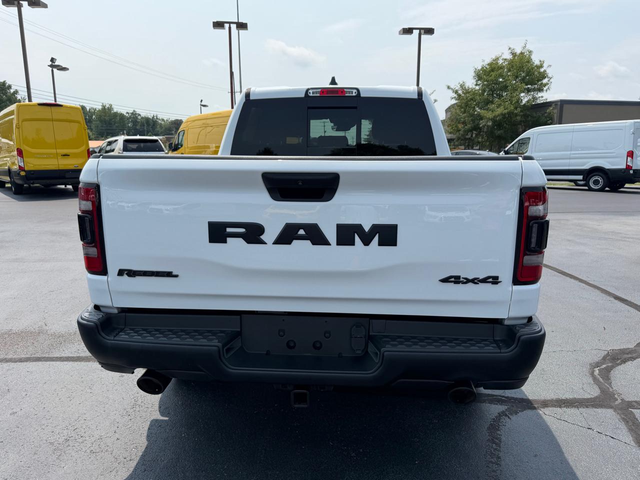 RAM 1500 Rebel 4x4 Crew Cab 5'7" Box 2021