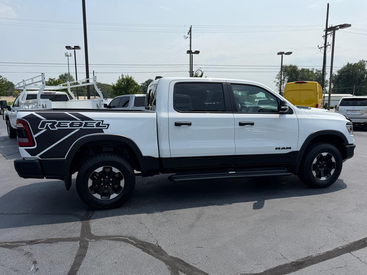 RAM 1500 Rebel 4x4 Crew Cab 5'7" Box 2021