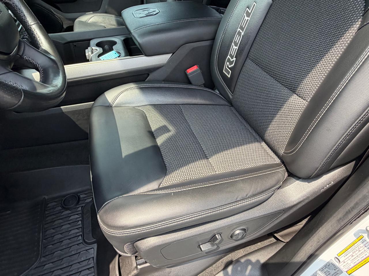 RAM 1500 Rebel 4x4 Crew Cab 5'7" Box 2021