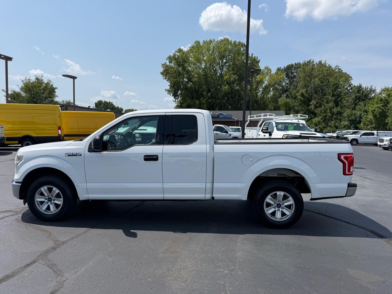 Ford F-150 2WD SuperCab 145" XL 2016