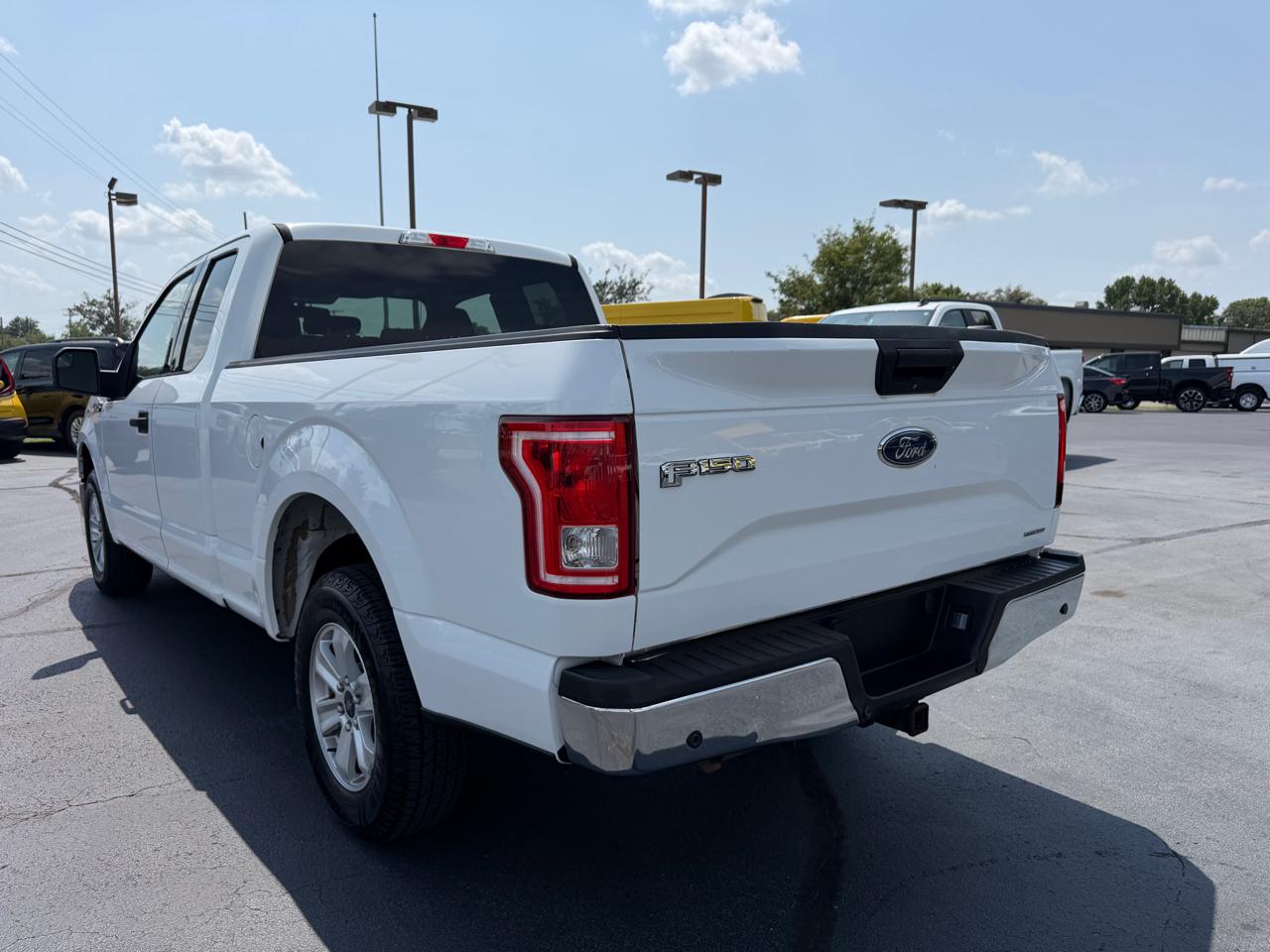 Ford F-150 2WD SuperCab 145" XL 2016