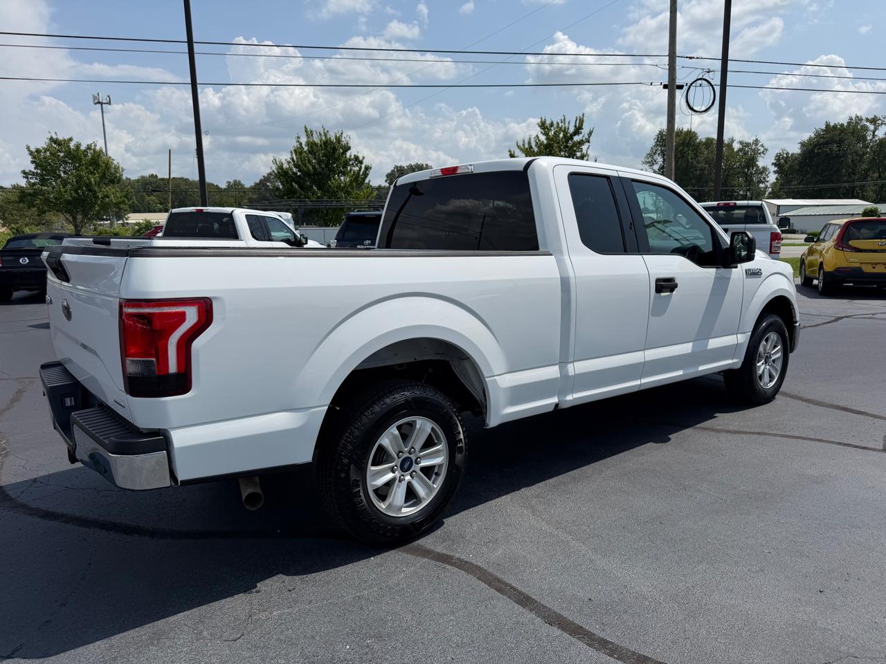 Ford F-150 2WD SuperCab 145" XL 2016