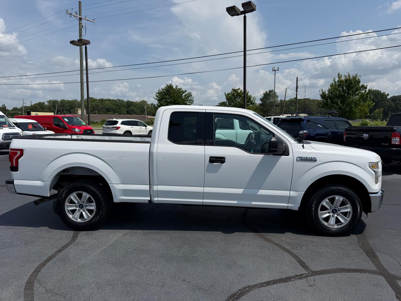 Ford F-150 2WD SuperCab 145" XL 2016