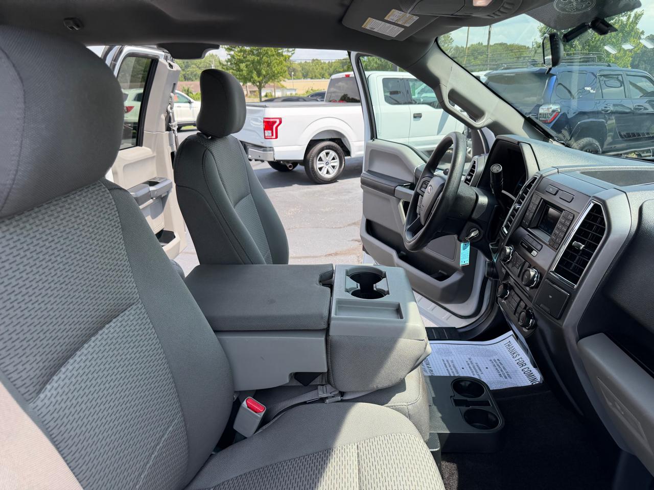 Ford F-150 2WD SuperCab 145" XL 2016