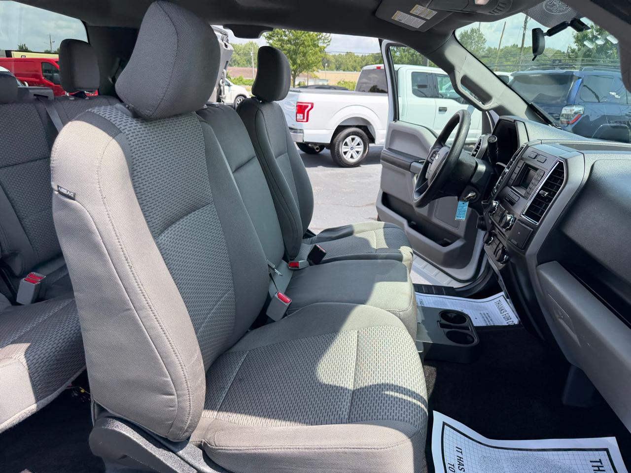 Ford F-150 2WD SuperCab 145" XL 2016