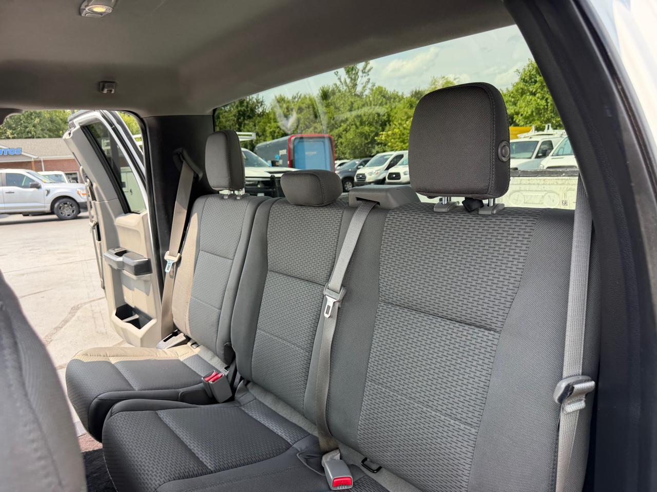 Ford F-150 2WD SuperCab 145" XL 2016