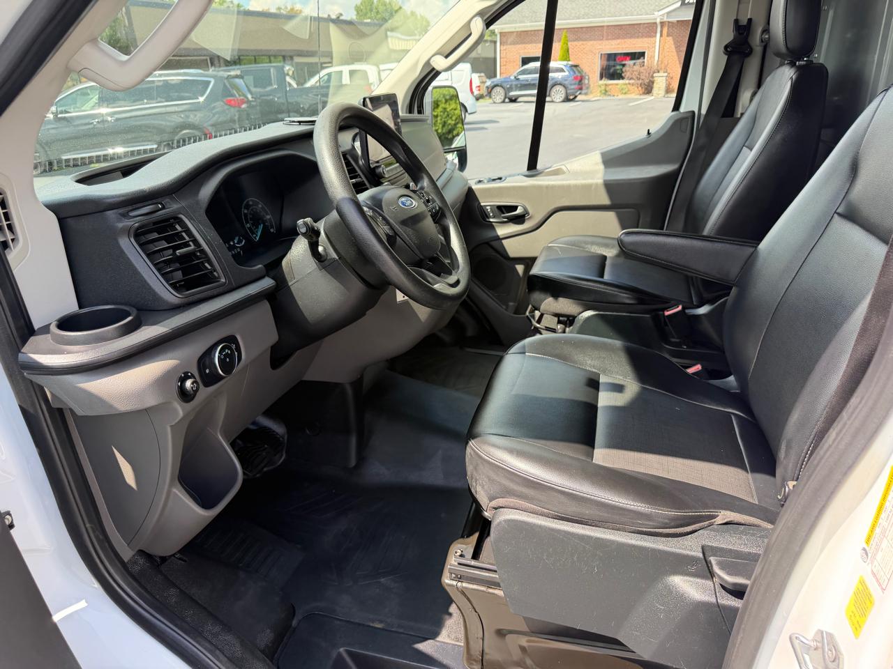 Ford Transit Cargo Van T-250 130" Low Rf 9070 GVWR RWD 2020