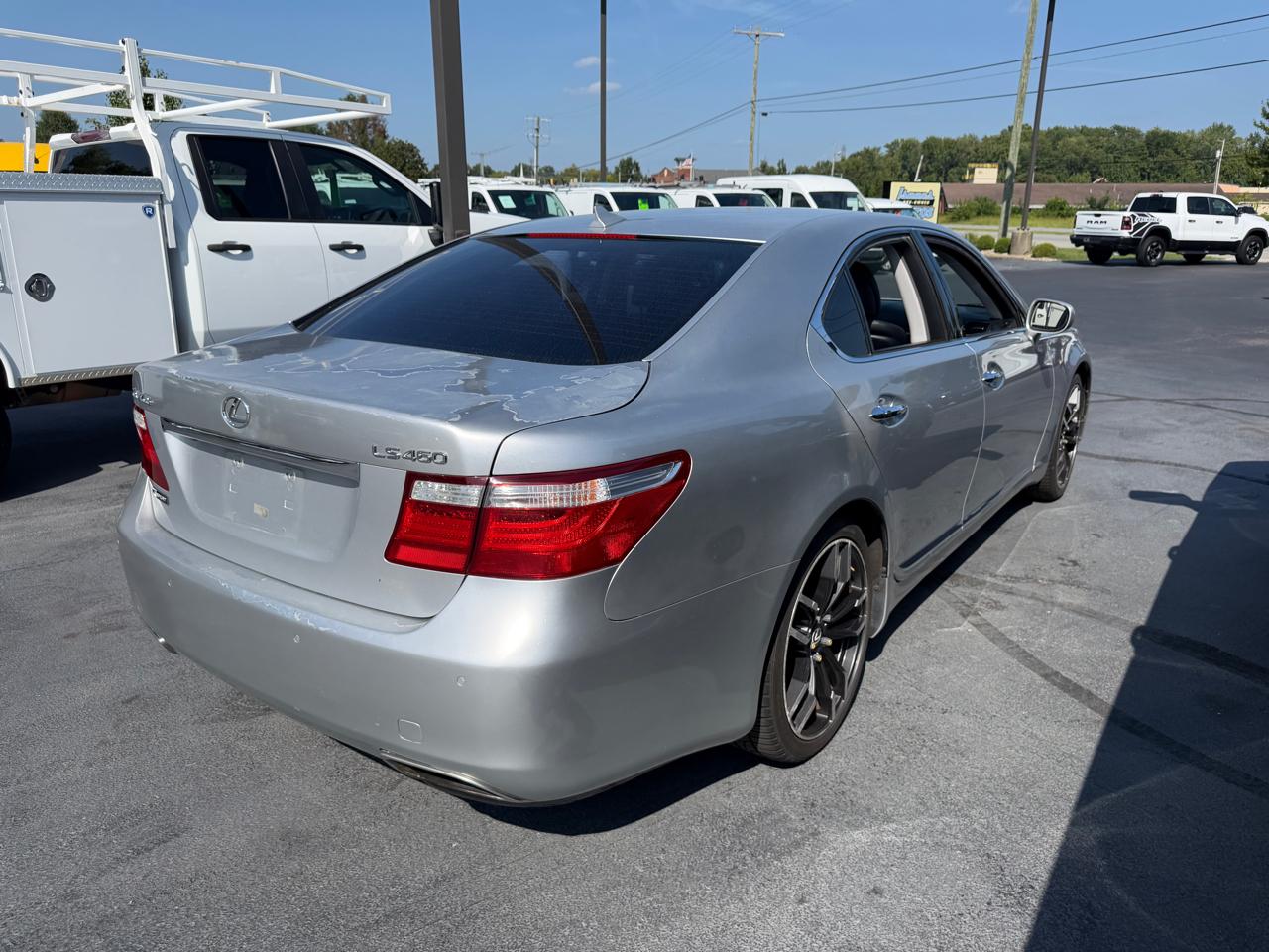 Lexus LS 460 4dr Sdn 2007