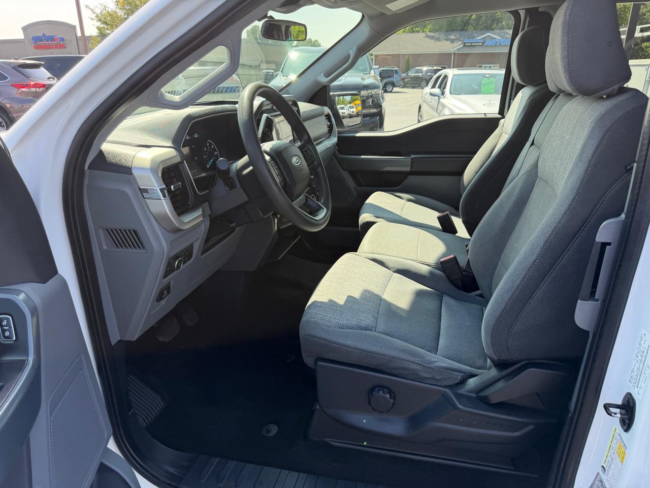 Ford F-150 XLT 2WD SuperCab 6.5' Box 2022