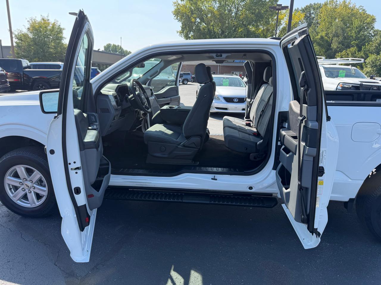 Ford F-150 XLT 2WD SuperCab 6.5' Box 2022