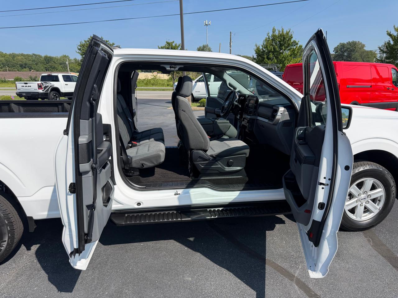 Ford F-150 XLT 2WD SuperCab 6.5' Box 2022