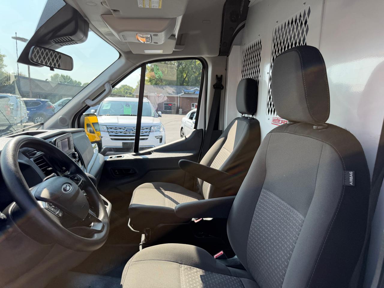 Ford Transit Cargo Van T-250 130" Med Rf 9070 GVWR AWD 2020