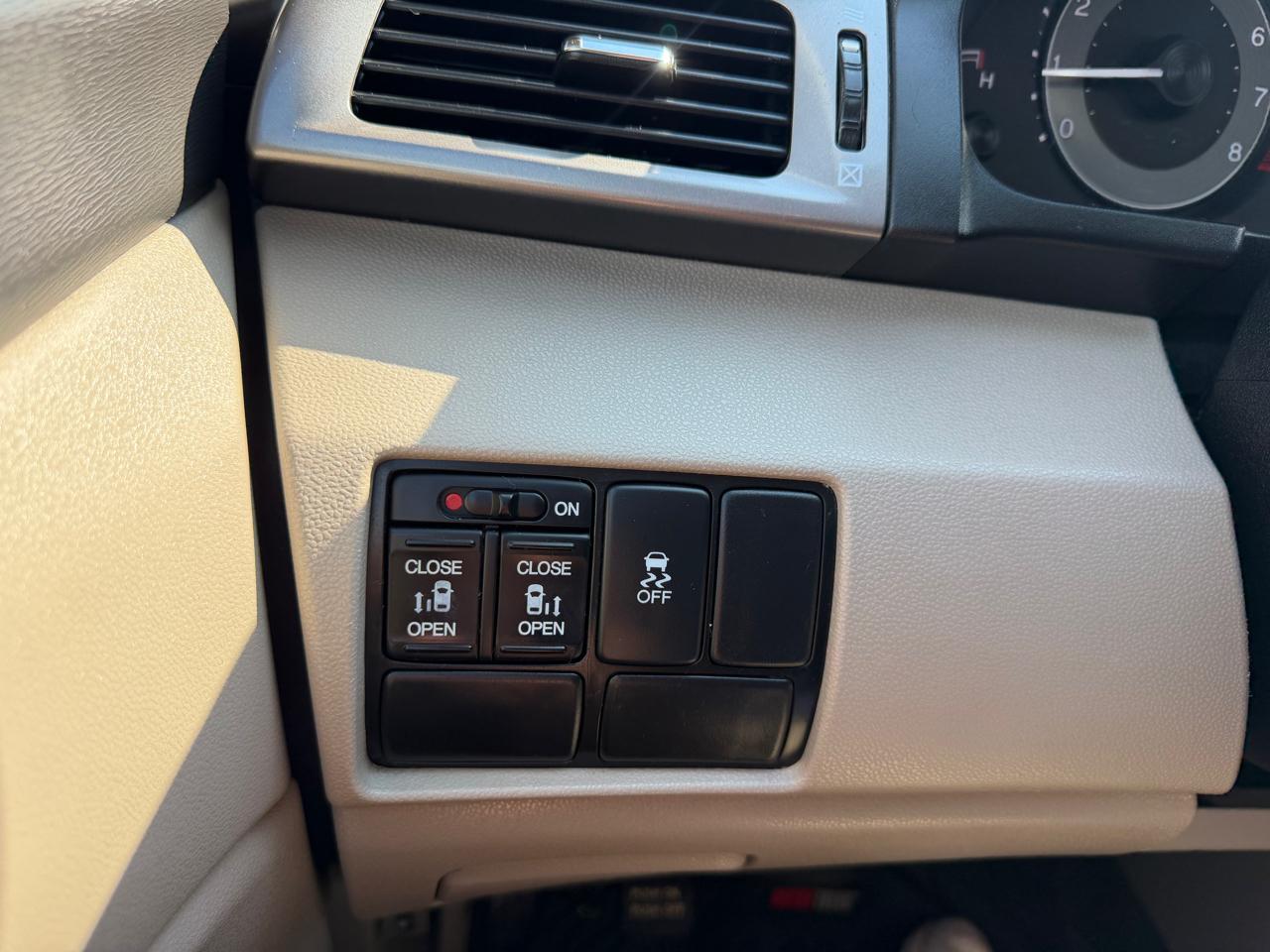 Honda Odyssey 5dr SE 2016