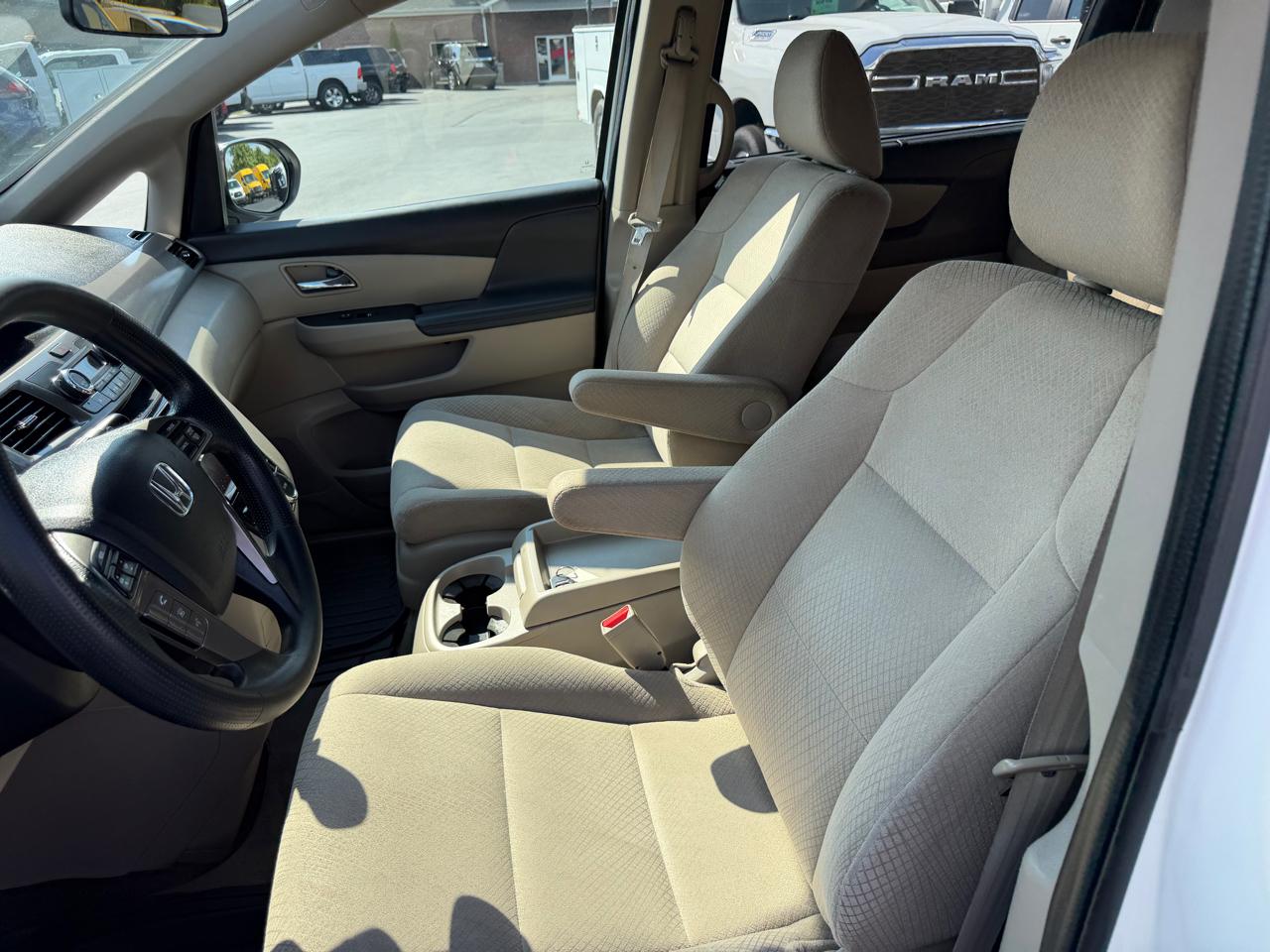 Honda Odyssey 5dr SE 2016