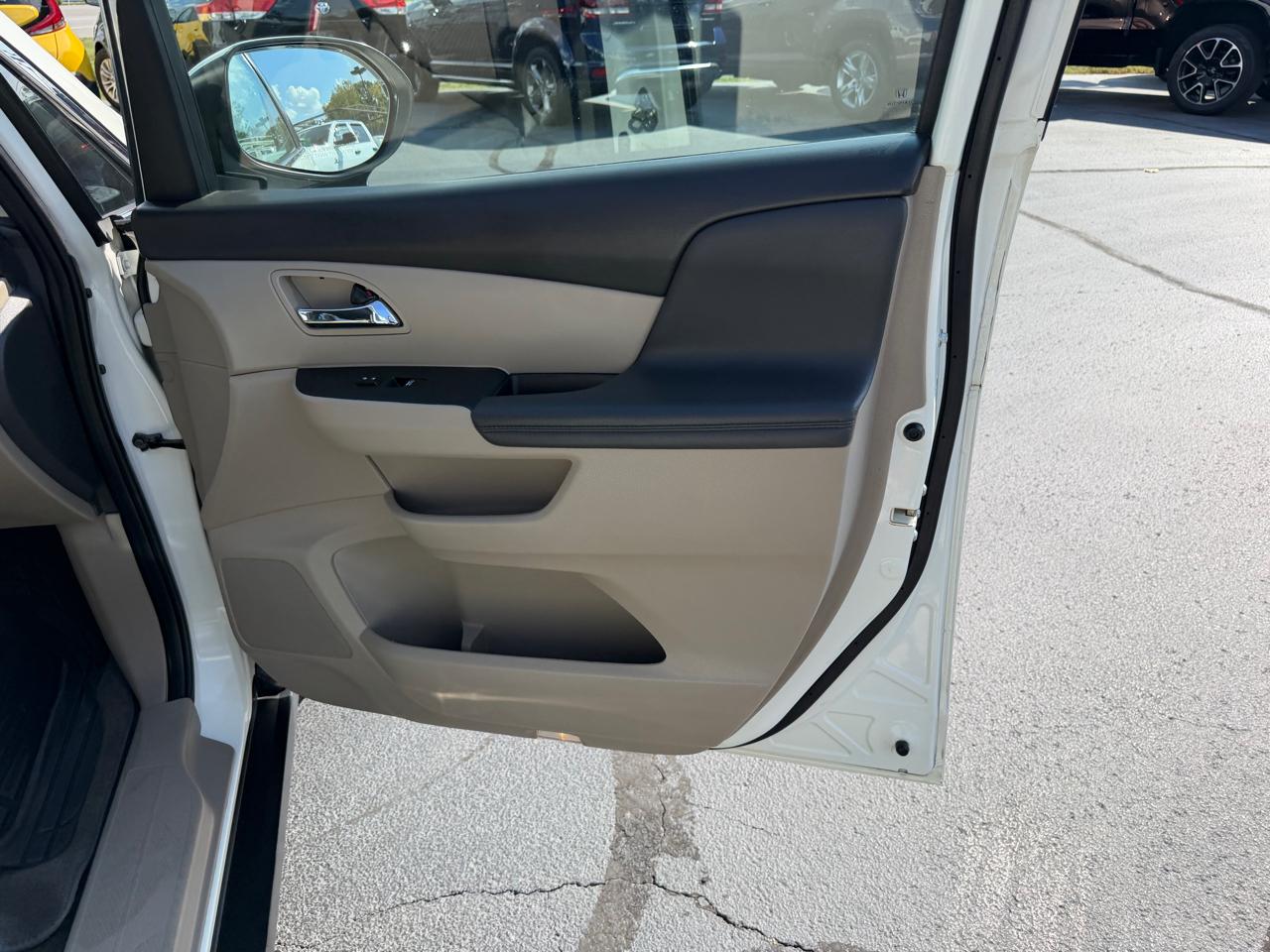 Honda Odyssey 5dr SE 2016