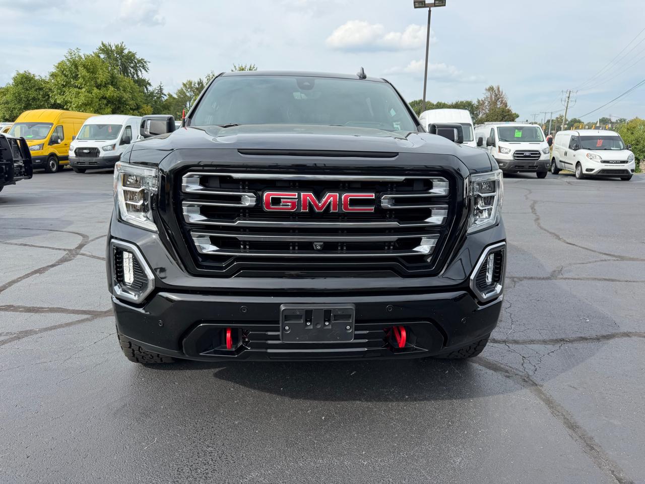 GMC Sierra 1500 AT4 Crew Cab 4WD 2019